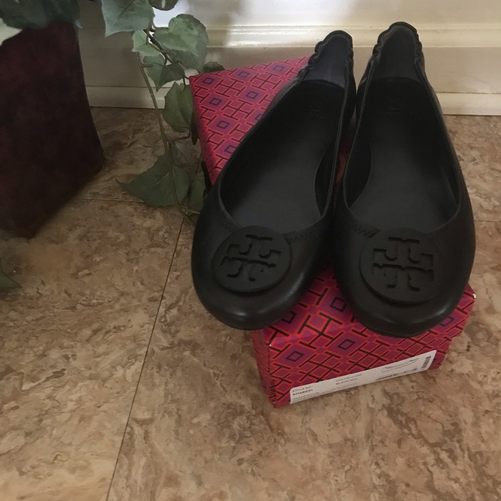 Like new Tory Burch ballet
